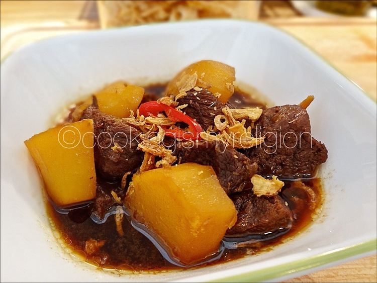 Semur (Indonesian stew) Cooking Is My Religion Semur Daging Indonesian Beef Stew ala My Mom