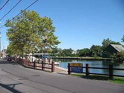 Seneca Falls (CDP), New York httpsuploadwikimediaorgwikipediacommonsthu