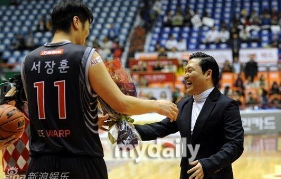 Seo Jang-hoon Psy attends basketball player Seo Jang Hoon retirement