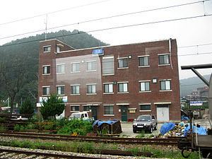 Seochang Station httpsuploadwikimediaorgwikipediacommonsthu
