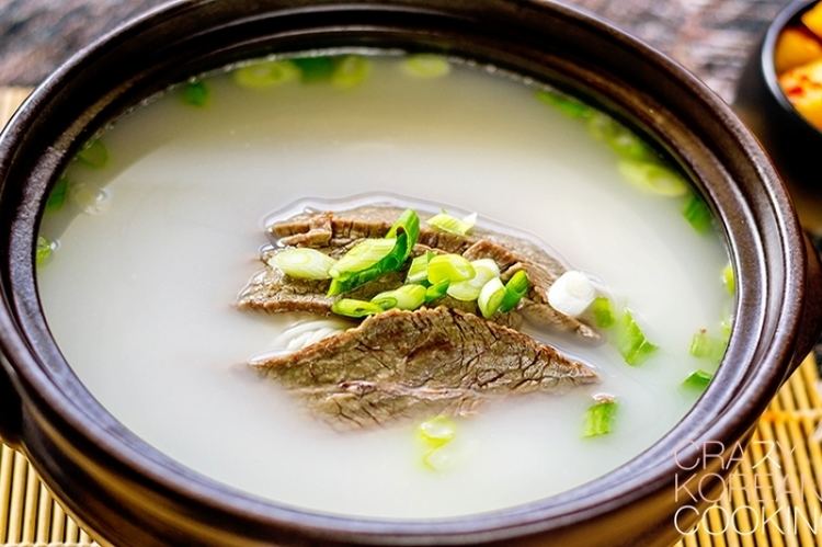 Seolleongtang Ox beef bone soup Seolleongtang Crazy Korean Cooking