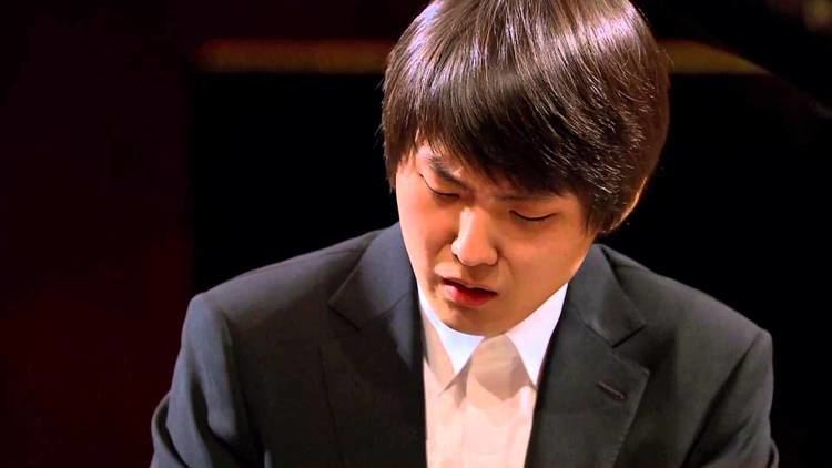 Seong-Jin Cho SeongJin Cho Ballade in F major Op 38 second stage YouTube