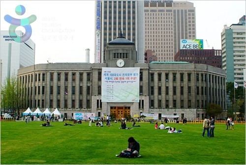 Seoul Plaza City Hall Seoul Plaza Official Korea Tourism Organization