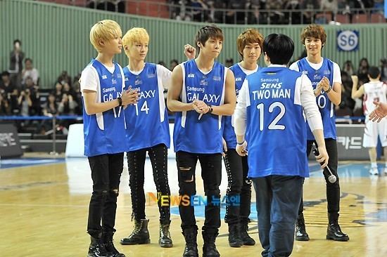Seoul Samsung Thunders PICS 111016 SHINee at Seoul Samsung Thunders Basketball Game