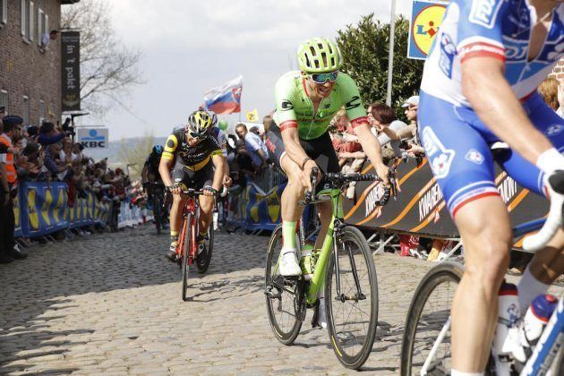 Sep Vanmarcke ParisRoubaix start in doubt for crashhit Sep Vanmarcke Cycling