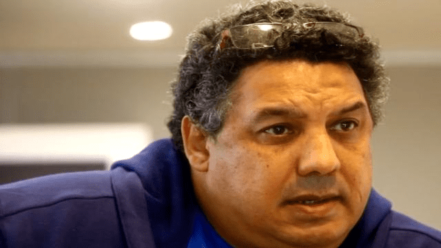 Serge Blanco XV de France Rugby Serge Blanco explique son rle en vido