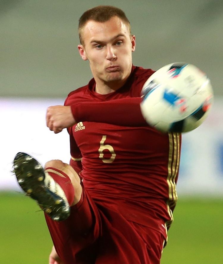 Sergei Makarov (footballer, born 1996)