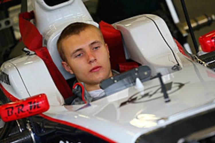 Sergey Sirotkin (racing driver) Russian teenager Sergey Sirotkin set to race with Sauber in 2014