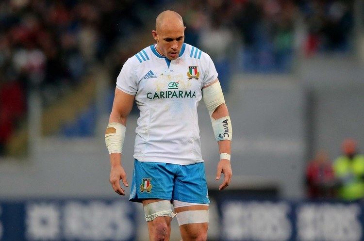 Sergio Parisse Sergio Parisse forced to leave the field Italy v France