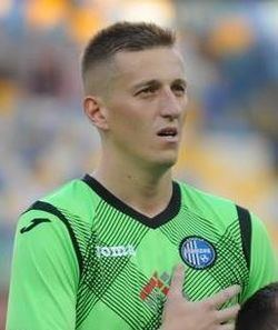 Serhiy Litovchenko (footballer born 1987) httpsuploadwikimediaorgwikipediacommonsthu