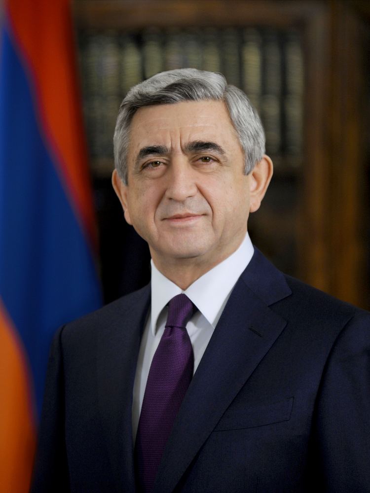 Serzh Sargsyan wwwpresidentamimagesSerzhSargsyanofficialpo
