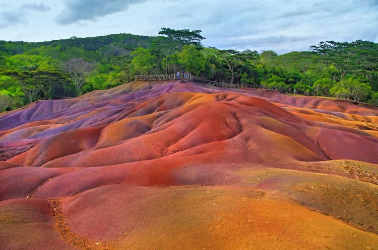 Seven Coloured Earths httpsibiyinkafamugbodefileswordpresscom2013