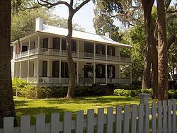 Seven Oaks, Bluffton, South Carolina httpsuploadwikimediaorgwikipediacommonsthu