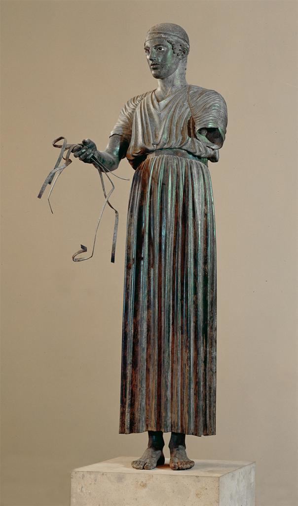 Severe style The Charioter of Delphi 470 BC Bronze Severe style Hellenic