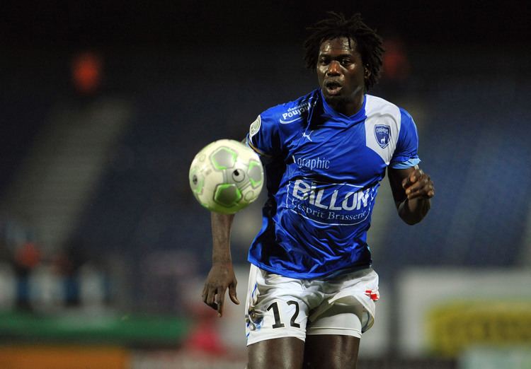 Seydou Koné SEYDOU KONE AVANT TROYES Chamois Niortais FC