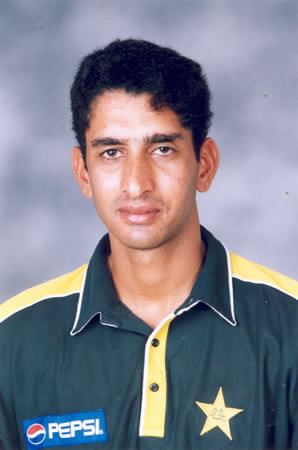 Shabbir Ahmed (cricketer) pakistani cricketer players wallpapers biography Shabir Ahmed
