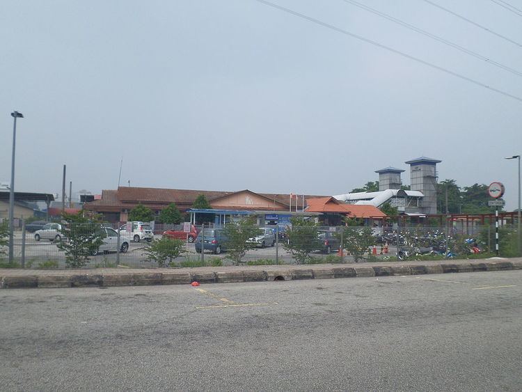 Shah Alam Komuter station