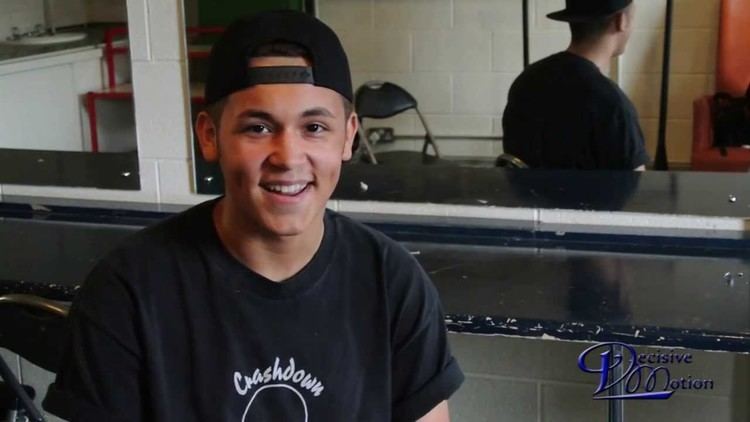 Shaheen Jafargholi Decisive Motion Interview with Singer Songwriter Shaheen