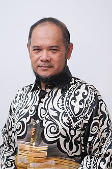 Shahlan Ismail httpsuploadwikimediaorgwikipediacommonsthu