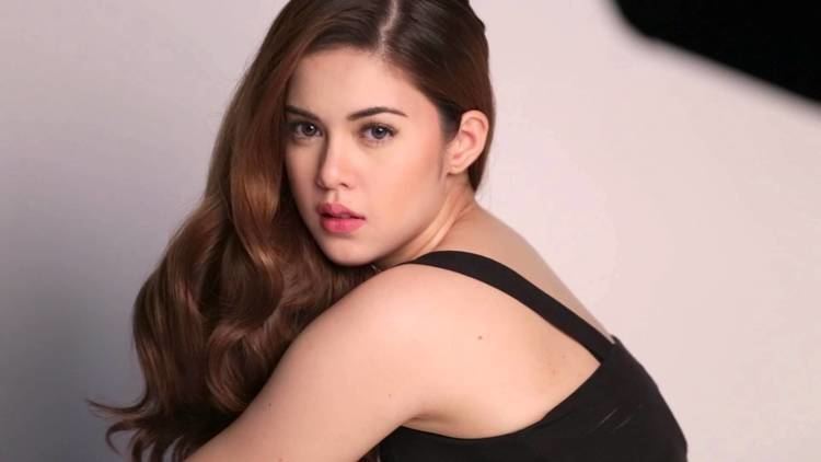 Shaina Magdayao Behind The Scenes Shaina Magdayao for BENCH Skin Expert