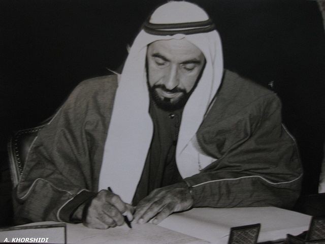 Shakhbut bin Sultan Al Nahyan I was 13 years old in dubai Sheikh Shakhbut gave control