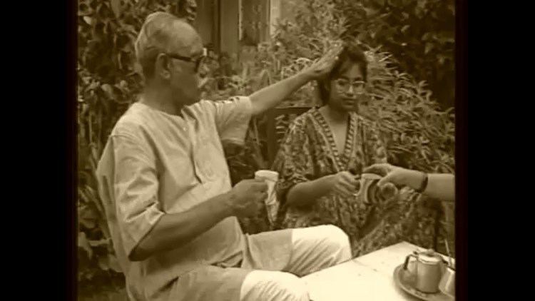 Shakti Chattopadhyay Hey Prem Hey Noishabdo Bengali Poet Shakti Chattopadhyay