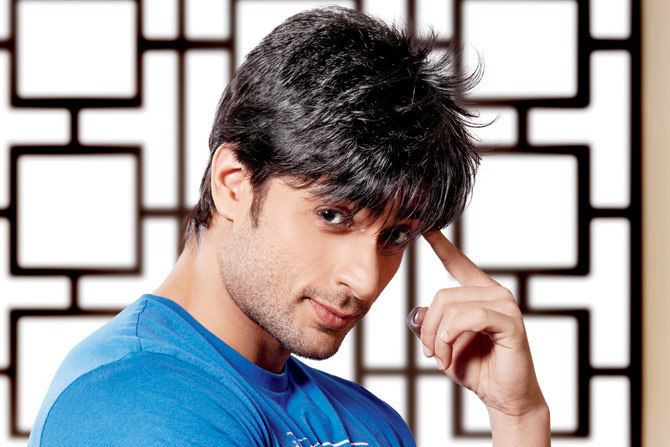 Shaleen Bhanot TV actor Shaleen Bhanot turns singer for two of his films