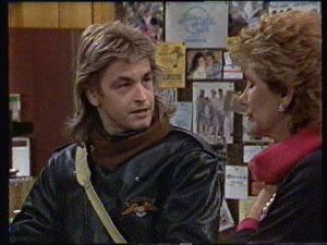Shane Ramsay Neighbours Episode 0381 from 1986 NeighboursEpisodescom