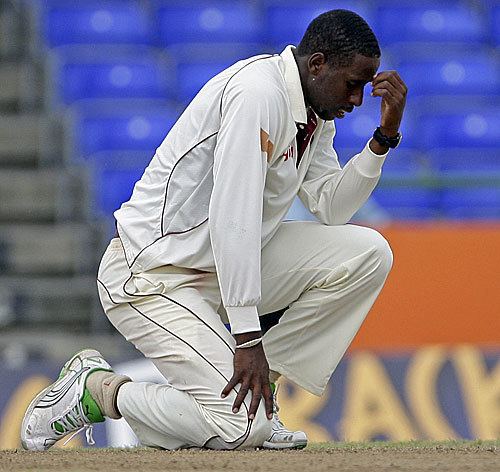 Shane Shillingford Shane Shillingford Suspended for Illegal Action by the ICC