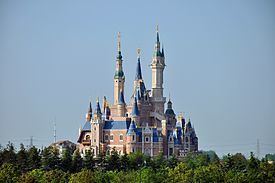 Shanghai Disneyland Park httpsuploadwikimediaorgwikipediacommonsthu