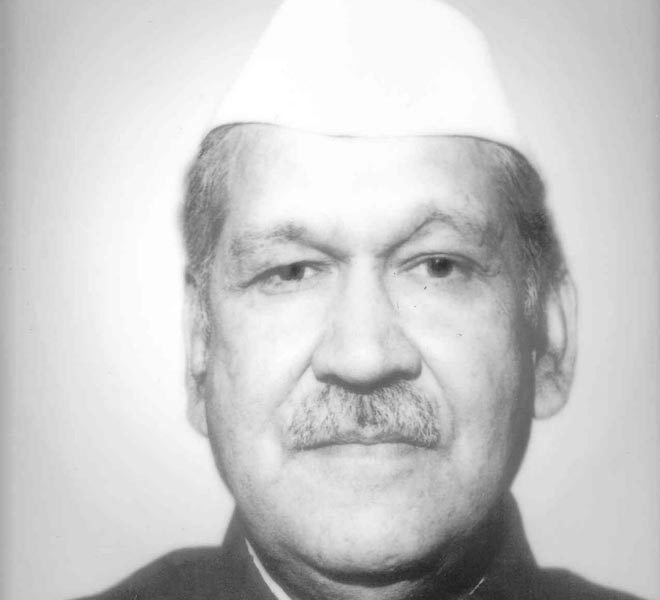 Shankar Dayal Sharma Former president Dr Shankar Dayal Sharmas brother sentenced to 3