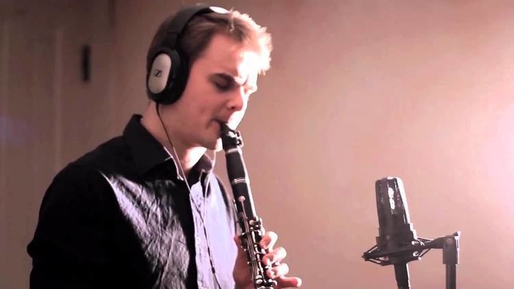 Shankar Tucker Watch how this American musician modified the clarinet to