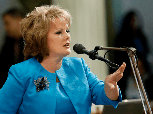 Shannon Grove GOP Assemblywoman A Loaded Glock Beats 911 On The Phone