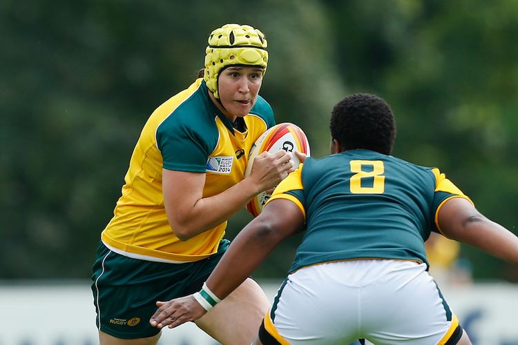 Shannon Parry Parry A letter to my 16yearold self Rugbycomau