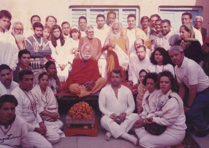 Shantananda Saraswati Profile of Shankaracharya Swami Shantanand Saraswati wwwpaulmason