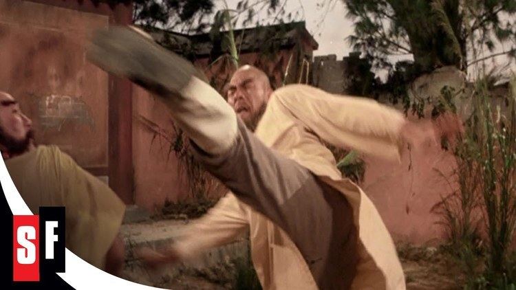 Shaolin Plot The Shaolin Plot 11 Sammo Hung Fight Scene 1977 YouTube