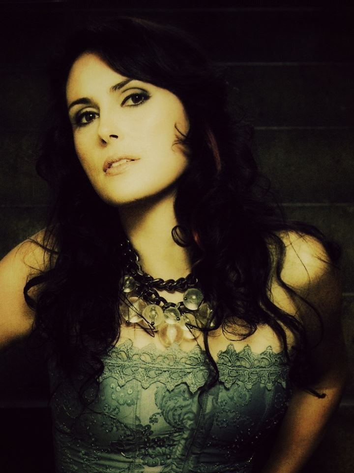 Sharon den Adel Sharon den Adel mezzosoprano lead vocalist of Within Temptation