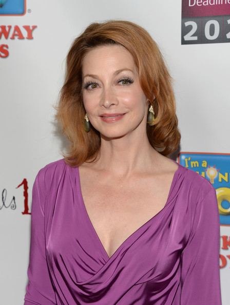 Sharon Lawrence Sharon Lawrence Photos Arrivals at the Les Girls Benefit