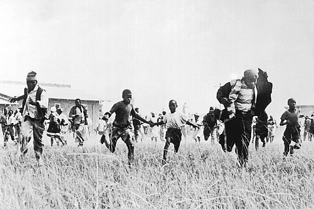 Sharpeville massacre The Sharpeville Massacre a summaryHistory in an Hour