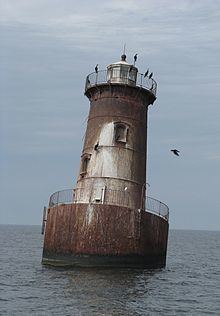 Sharps Island Light httpsuploadwikimediaorgwikipediacommonsthu