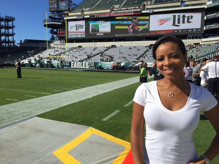 Sharrie Williams Sharrie Williams on Twitter On the eagles field pregame