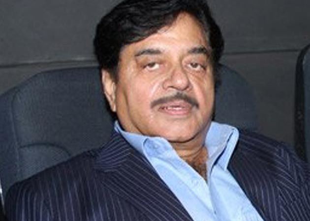 Shatrughan Sinha Shatrughan Sinha Polishes Defense Says 39PM Does It Too39