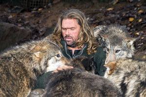 Shaun Ellis (wolf researcher) Shaun Ellis A Man Among Wolves