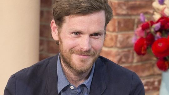 Shaun Evans Shaun Evans is the young Morse Showbusiness News Gossip This
