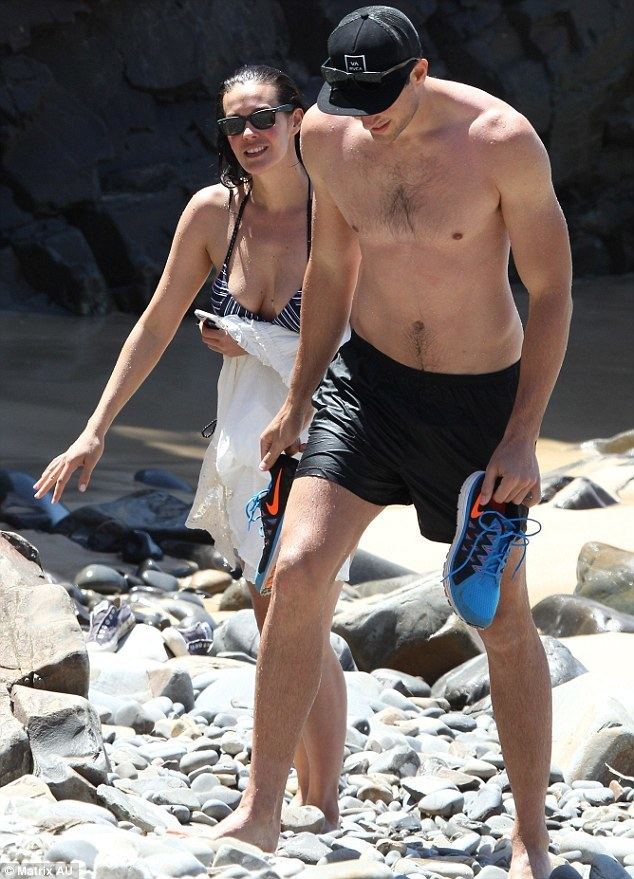 Shaun Hampson Megan Gale in bikini with boyfriend Shaun Hampson in Queensland