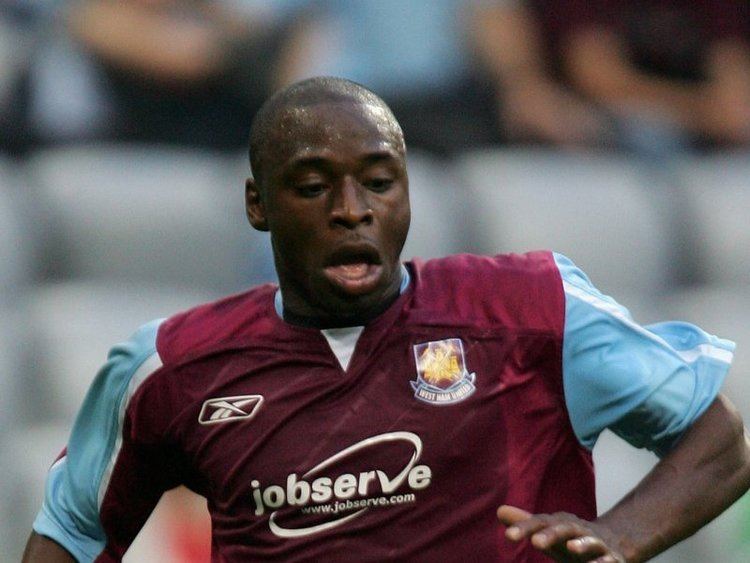 Shaun Newton Shaun Newton Player Profile Sky Sports Football