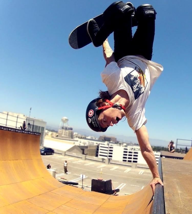 Shaun White Skateboarding 1000 images about Shaun White on Pinterest Icons Skateboard and