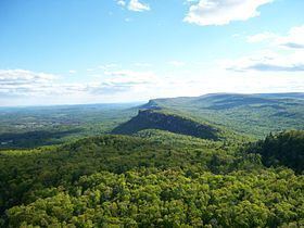 Shawangunk Ridge httpsuploadwikimediaorgwikipediacommonsthu