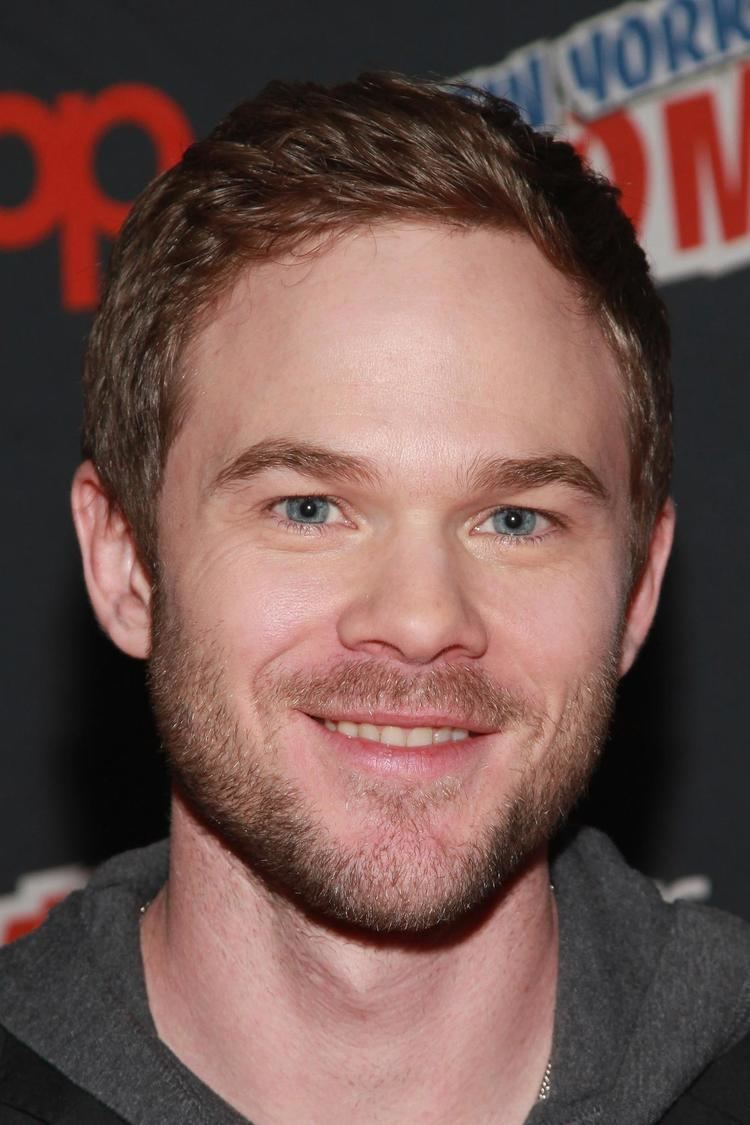 Shawn Ashmore On the Hunt Interview with The Following39s Shawn Ashmore