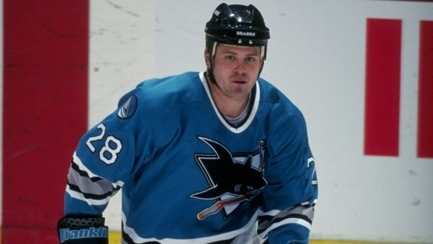 Shawn Burr Former NHLer Shawn Burr dies at 47 NHL on CBC Sports Hockey news